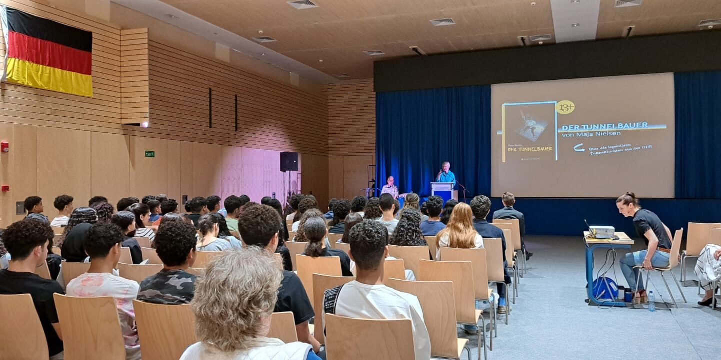 8db37096-675f-438b-9153-36e8c836dd31