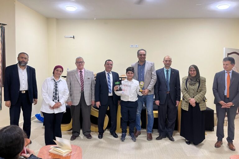 c270fc5c-8577-400a-a782-b25093dbdb63