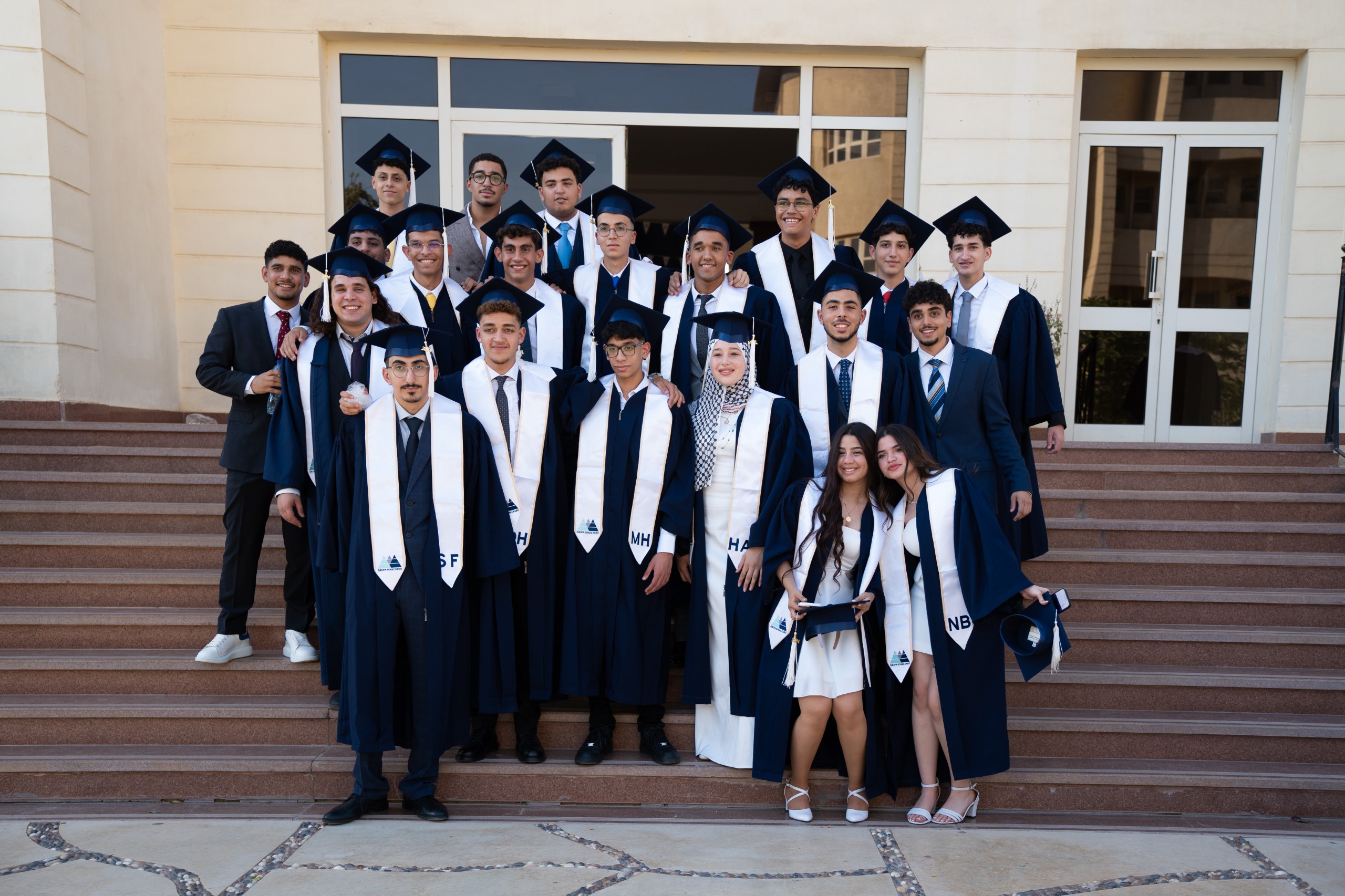 65e2e3ee-2d0d-405f-b69b-00cef658f92f