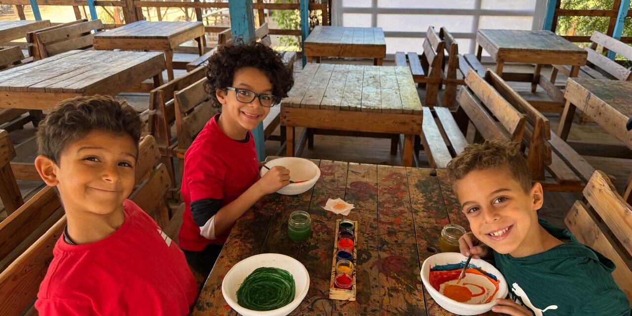 ed15a3cf-3e0a-47d8-bc3e-08cad6ac2db9 2